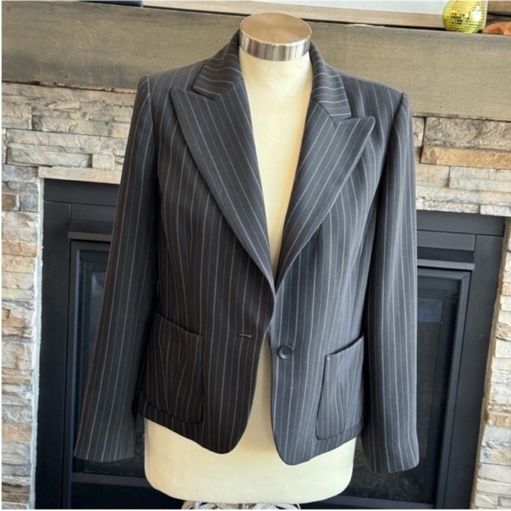 Caslon Dark Gray Striped Blazer